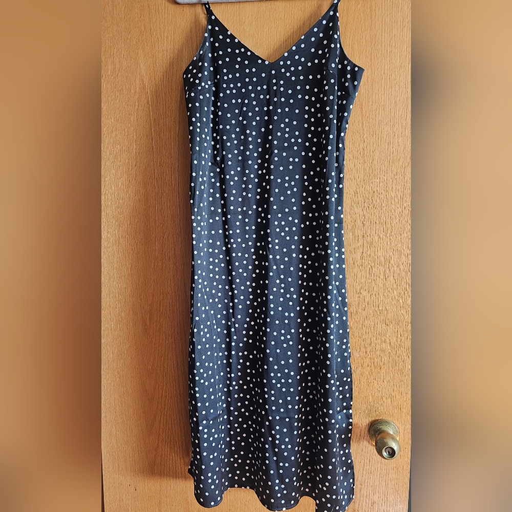 The Drop Polka Dot Midi Dress - Picture 3 of 4